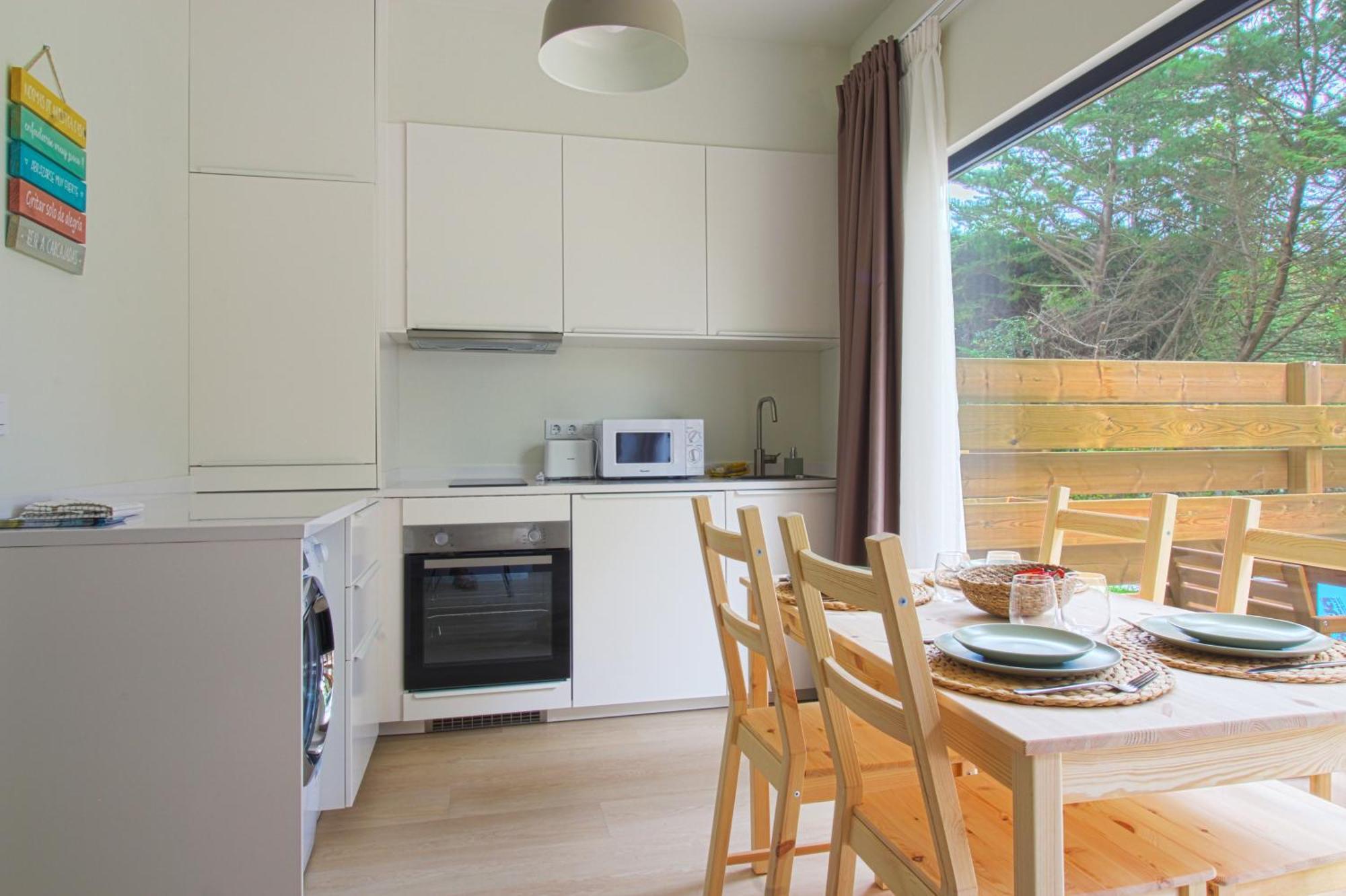 Apartamentos Costa Meron San Vicente De La Barquera Zewnętrze zdjęcie