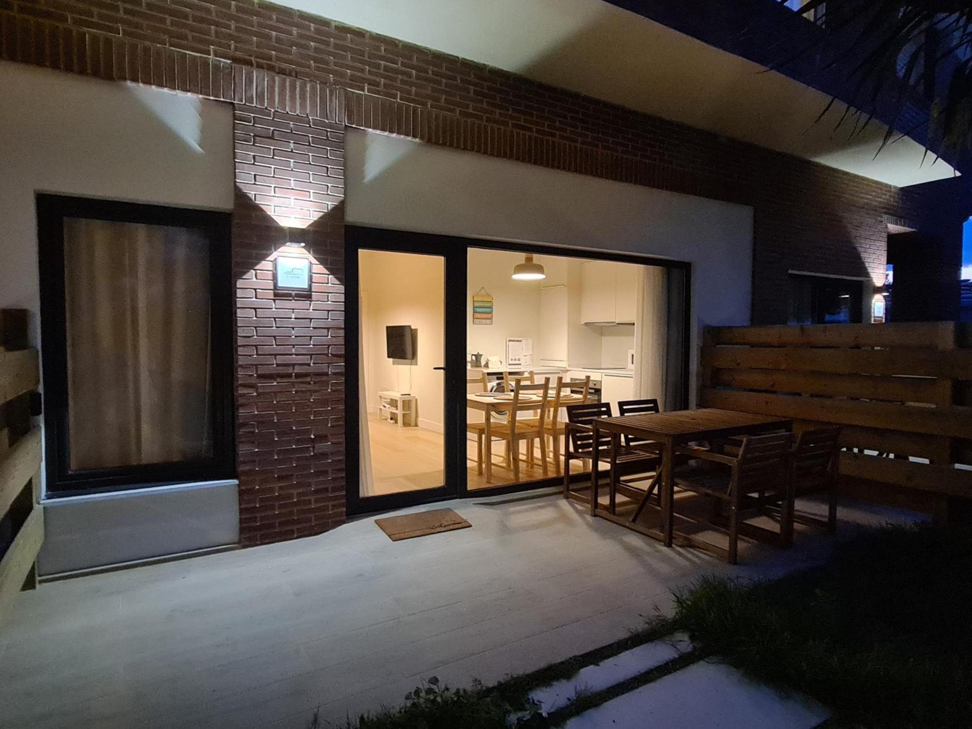 Apartamentos Costa Meron San Vicente De La Barquera Zewnętrze zdjęcie